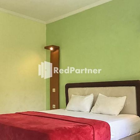 Pondok Mesari Redpartner Near Legian Beach Экстерьер фото