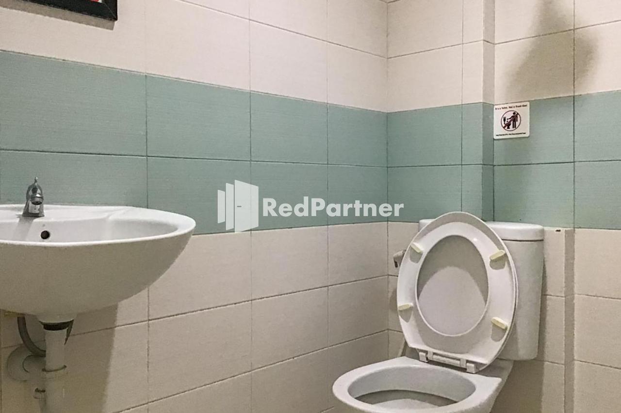 Pondok Mesari Redpartner Near Legian Beach Экстерьер фото
